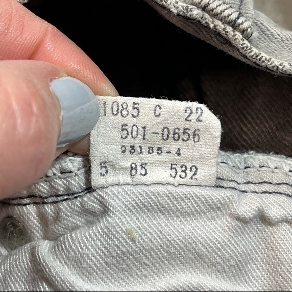 Vintage 501 Levi’s Cutoffs Gray 28 - Picture 9 of 11